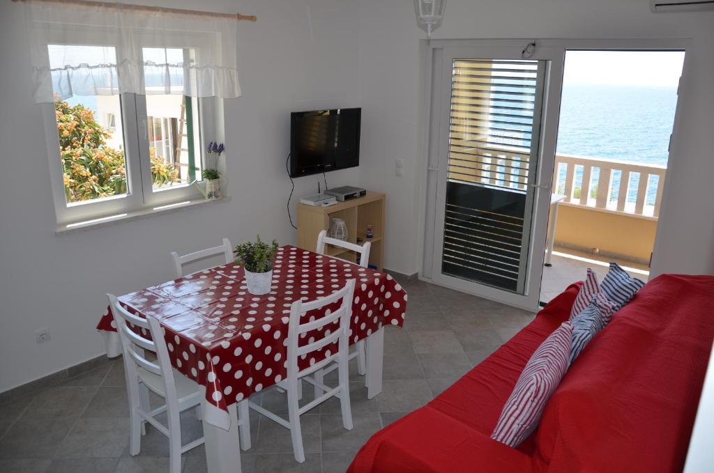 Villa Fortudor Milna  Ruang foto